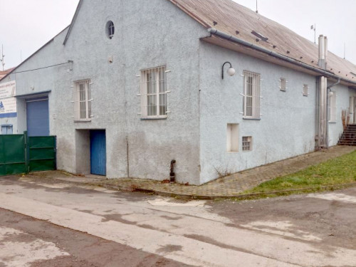 Pronájem komerčního prostoru v Haňovicích