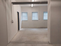 Pronájem nebytového prostoru s parkovacím stáním v Olomouci, Řepčíně